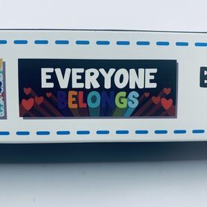 Welcome Banner Pair. 39x13.5 Inch Zicoto Brand NEW OPEN BOX